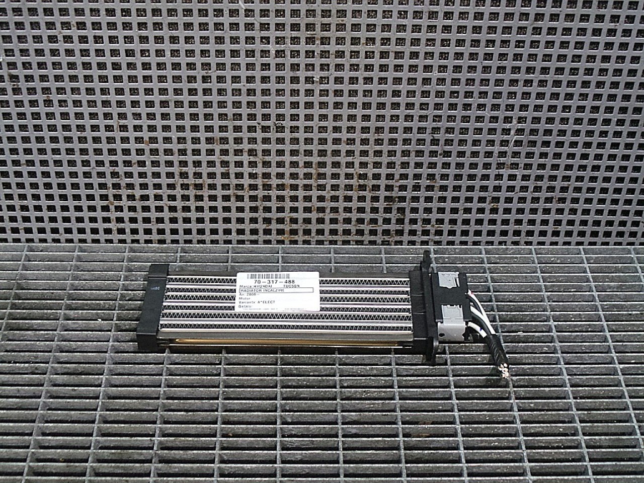 RADIATOR INCALZIRE HYUNDAI TUCSON - - (2004 2009)