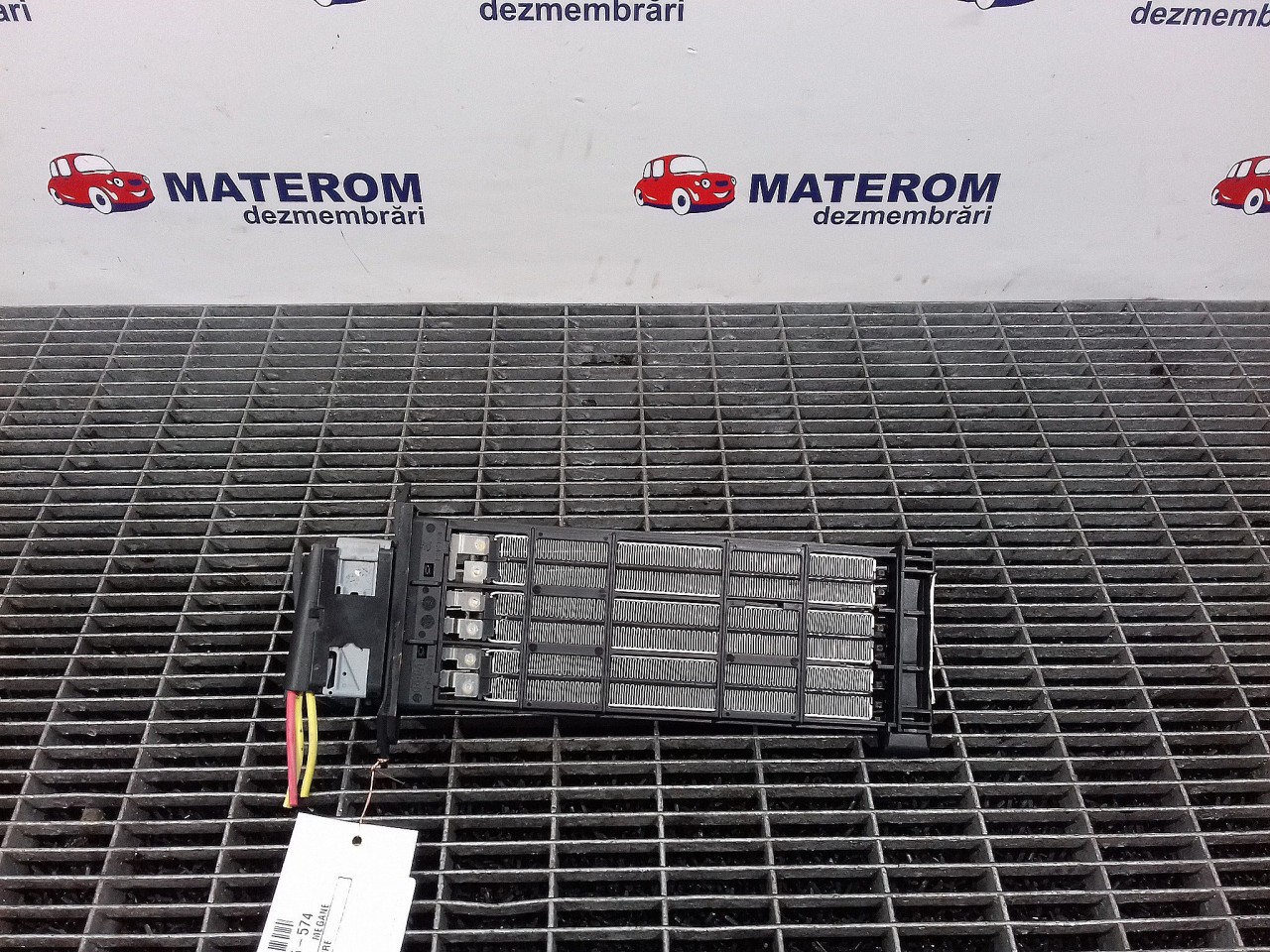 RADIATOR INCALZIRE RENAULT MEGANE MEGANE - - (2008 2012)