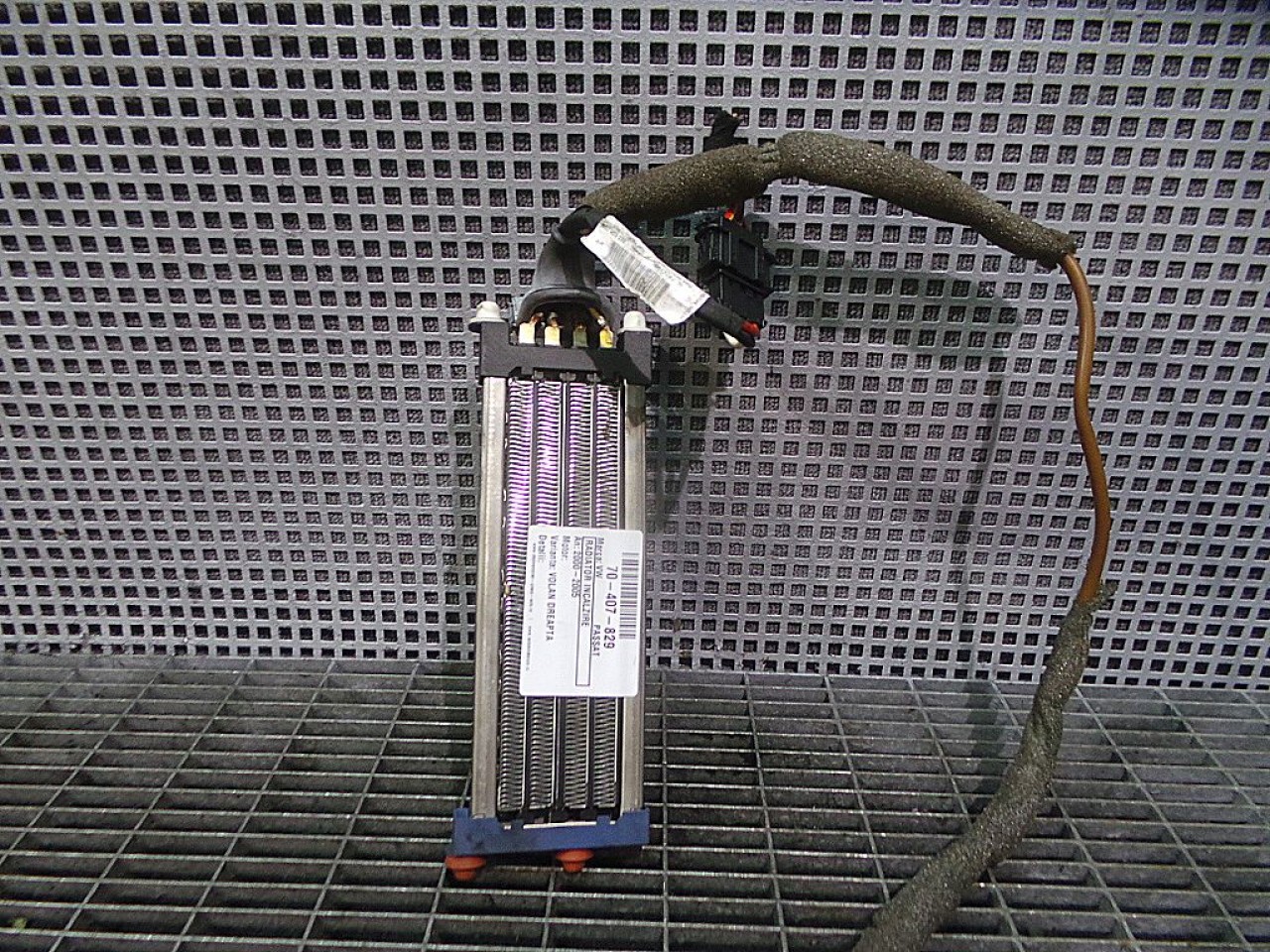 RADIATOR INCALZIRE VW PASSAT PASSAT - - (2000 2004)