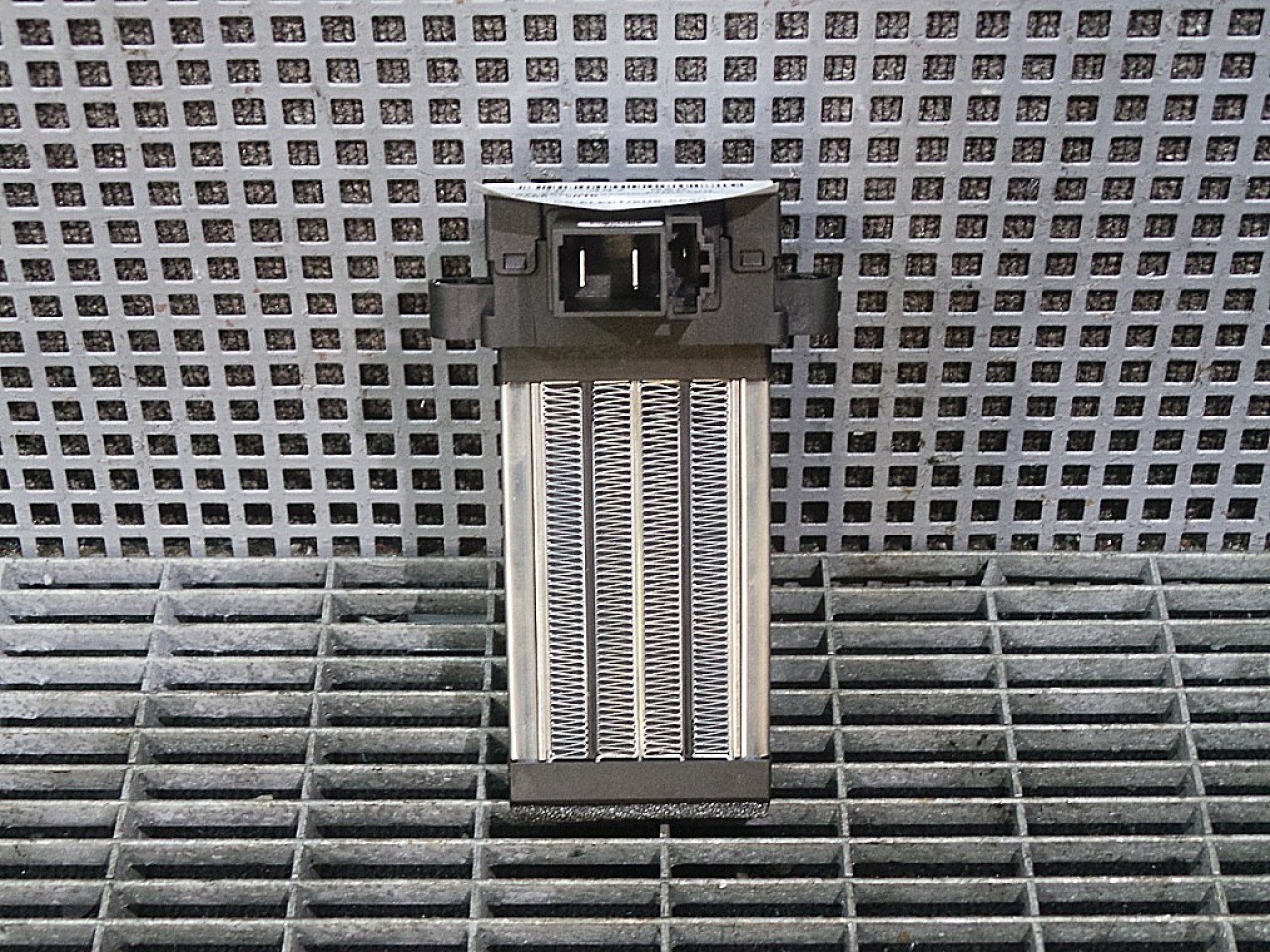 RADIATOR INCALZIRE VW PHAETON - - (2002 2010)