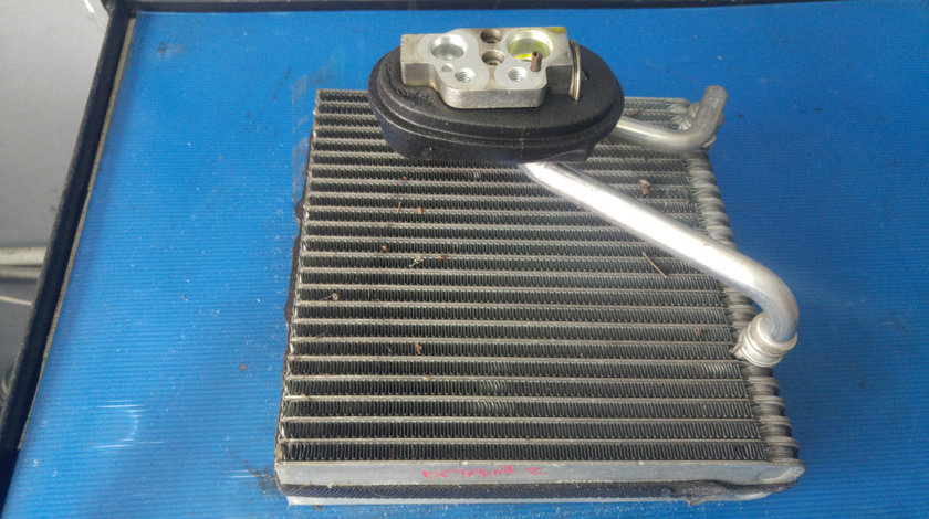 Radiator incalzitor apa bord skoda octavia 2 vw passat 1k0820679