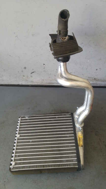 Radiator incalzitor apa bord vw passat 3c 1k0819031