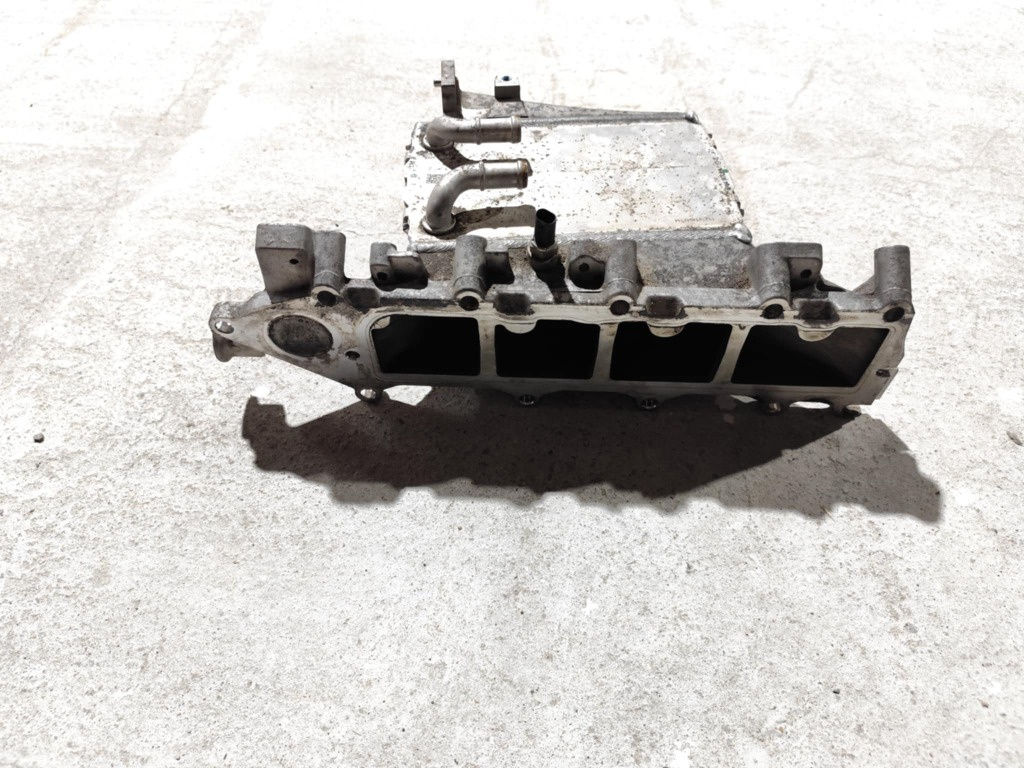 Radiator intercooler 04L129766S Skoda Octavia 3 1.6 TDI an fab. 2012 - 2015