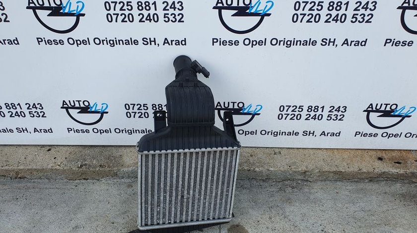 Radiator Intercooler 1.6 2.0 turbo Opel Astra H Zafira B 13161078