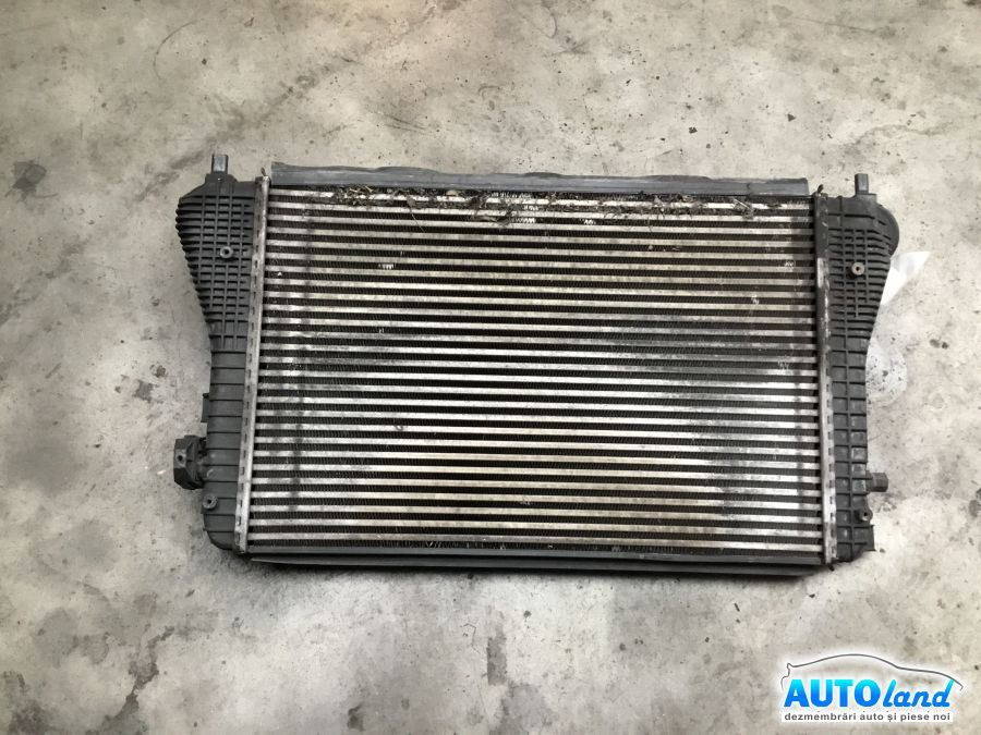 Radiator Intercooler 1k0145803 1.9 TDI, Intrarile de Jos Audi A3 8P 2003