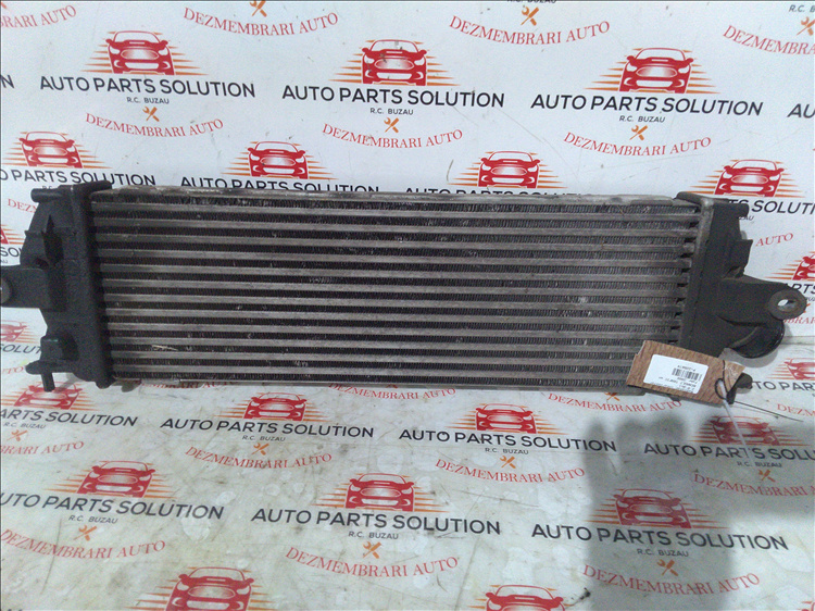 Radiator intercooler 2.0 dci RENAULT TRAFIC an fabr.2008