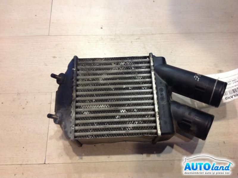 Radiator Intercooler 7700838130 1.9 DCI Renault MEGANE I BA0/1 1996-2003