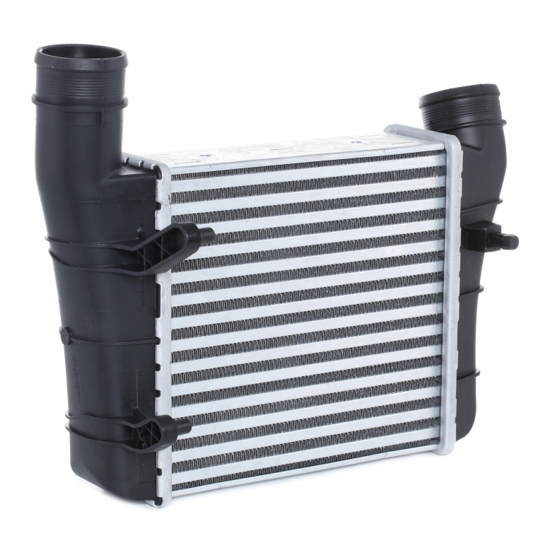 Radiator Intercooler Am Audi A4 B7 2004-2008 8E0145805F