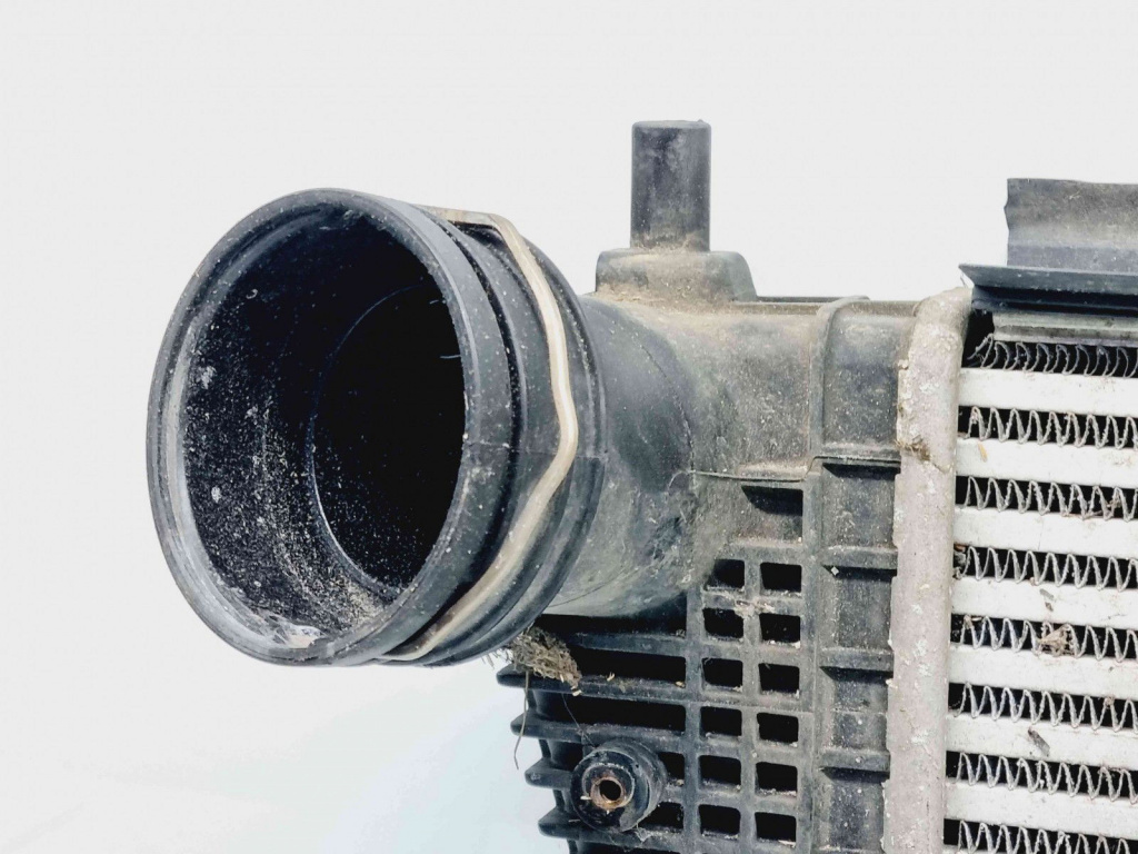 Radiator intercooler Audi A3 (8P1) [Fabr 2003-2012] 1K0145803AG 2.0 TDI CBAB 103KW / 140CP 2.0 TDI CBAB 103KW / 140CP