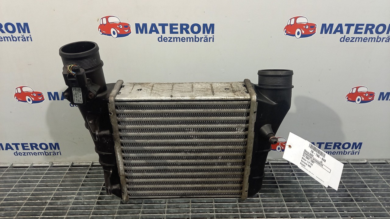 RADIATOR INTERCOOLER AUDI A4 2.0 TDI - (2004 2007)