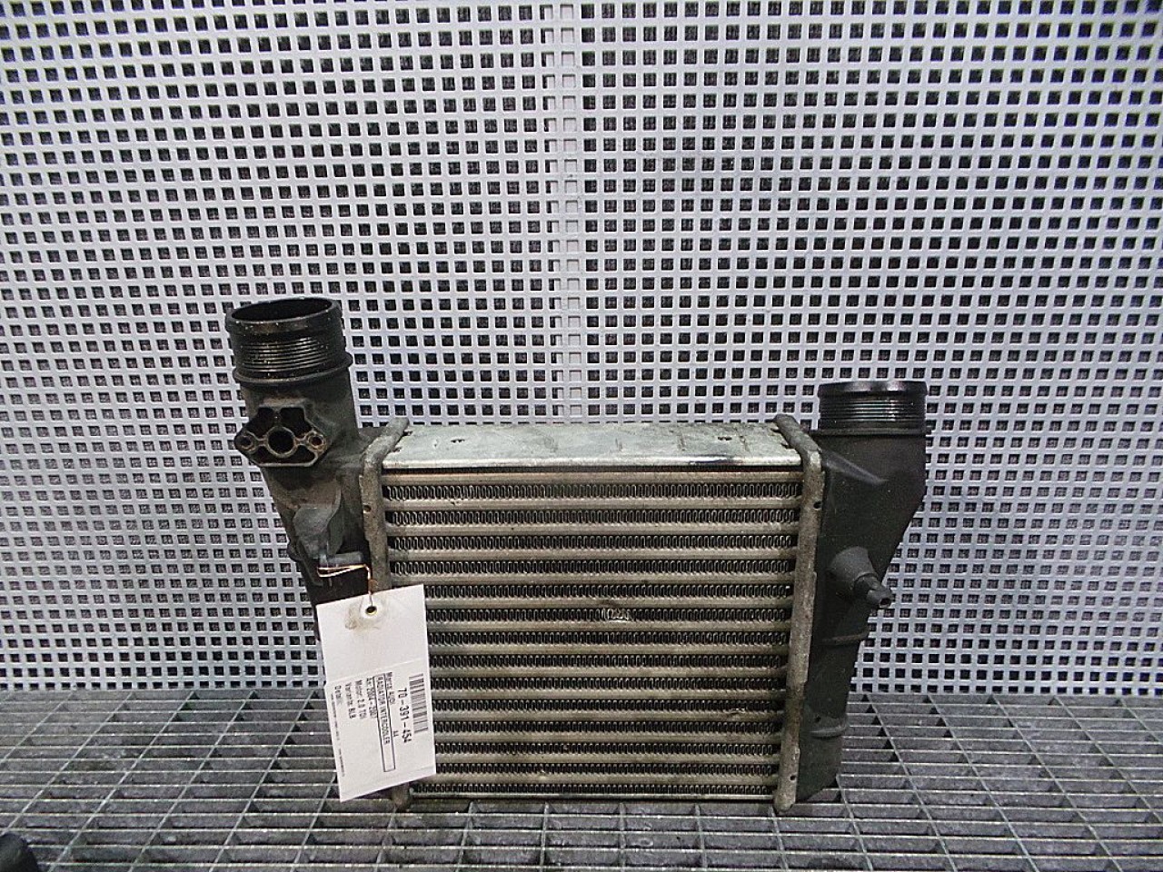 RADIATOR INTERCOOLER AUDI A4 2.0 TDI - (2004 2007)