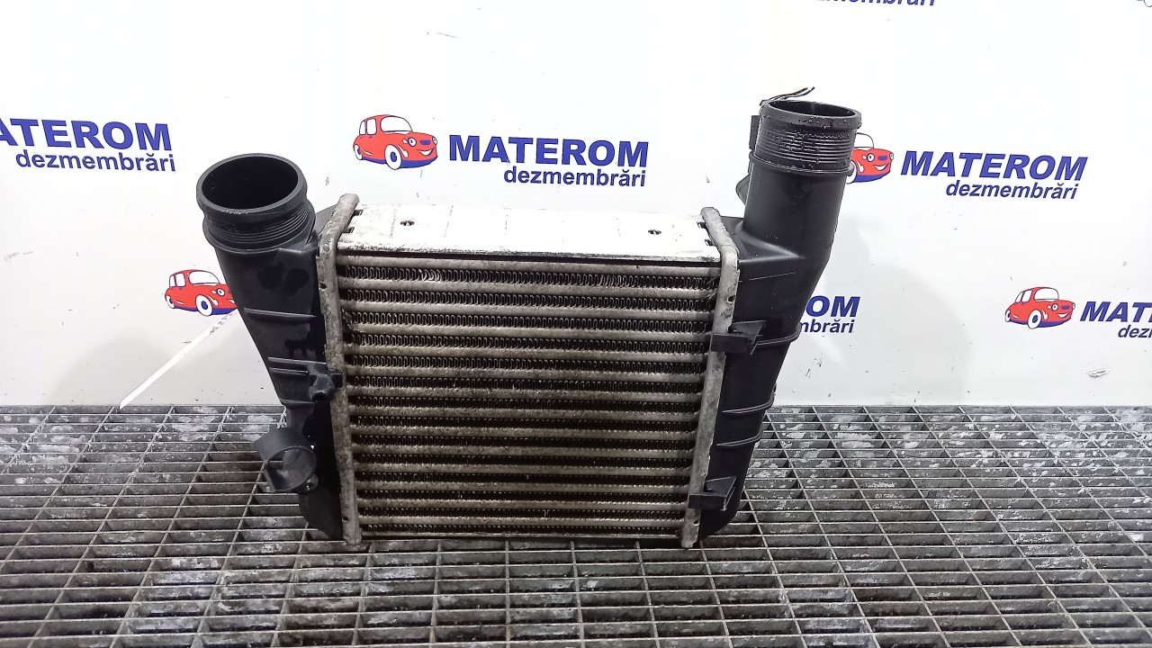RADIATOR INTERCOOLER AUDI A4 A4 2.0 TDI - (2004 2007)