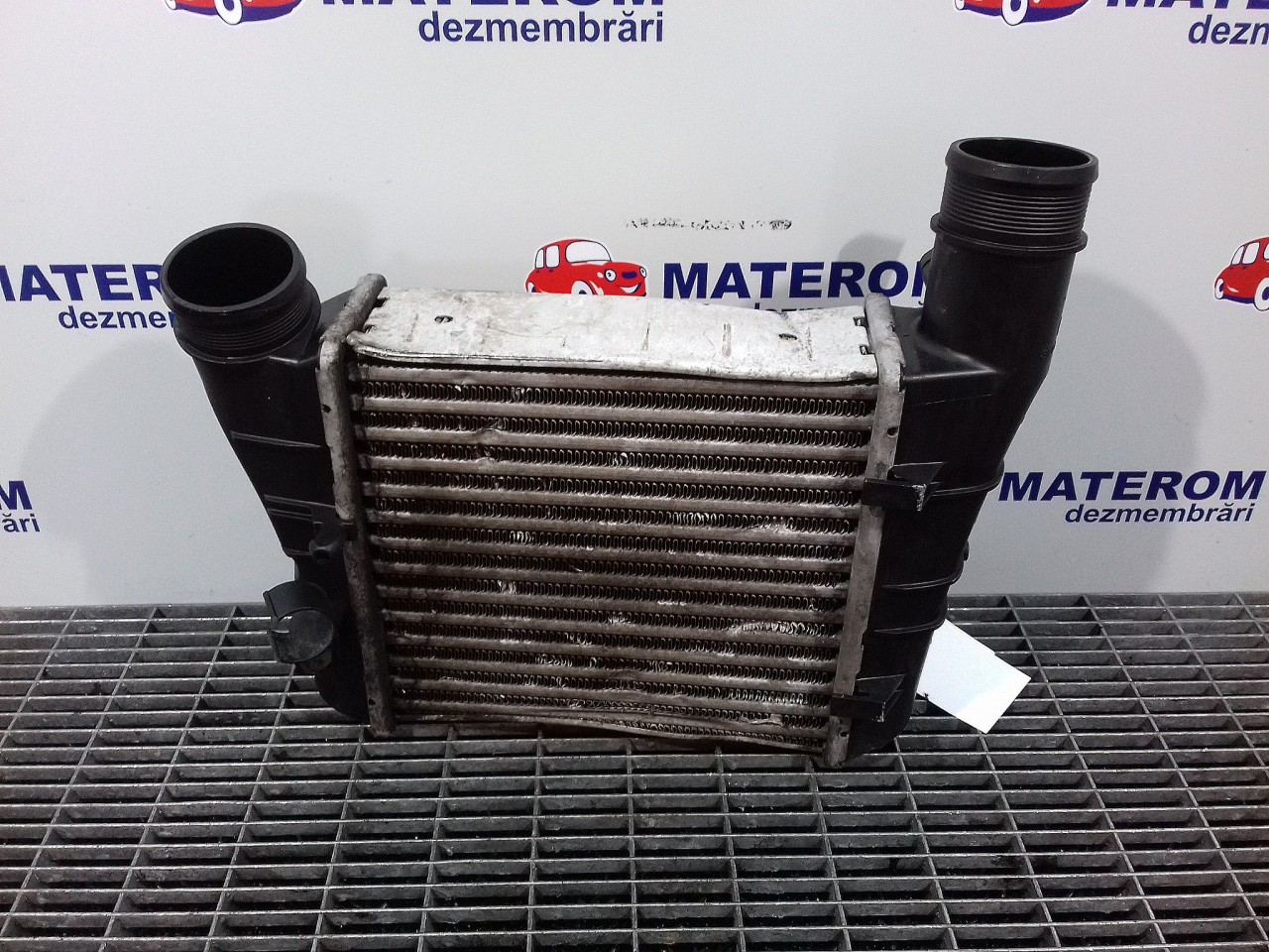 RADIATOR INTERCOOLER AUDI A4 A4 2.0 TDI - (2004 2007)