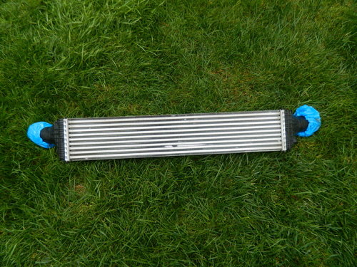 Radiator intercooler Audi A4, A5,A6, A7 , Porsche Macan, VW cod 8K0145805AC