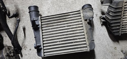 Radiator intercooler Audi A4 B6 1.9 TDI AWX AVF 2001 2002 2003 2004