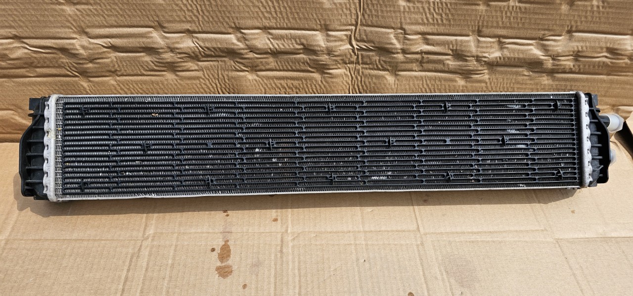 Radiator intercooler Audi A4 B9 8W / A5 F5 2.0 TDI 2016 2017 2018 2019