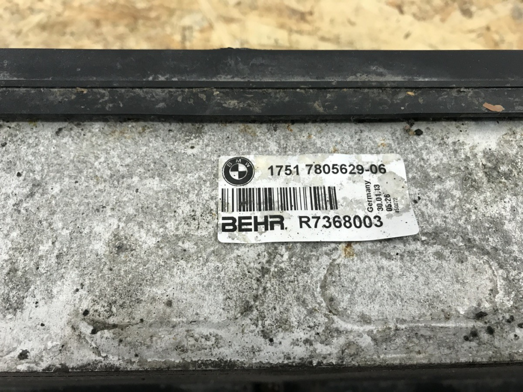 Radiator intercooler BMW 520 d F11 F10 combi 2013 (7805629)