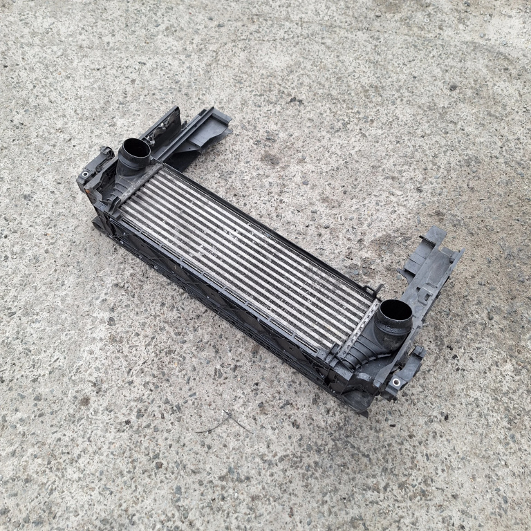 Radiator Intercooler Bmw 7 (F01, F02, F03, F04) 2008-2015 730 D N57 D30 A Motorina 7805629, 17517805629, R7368003, 389420 Behr