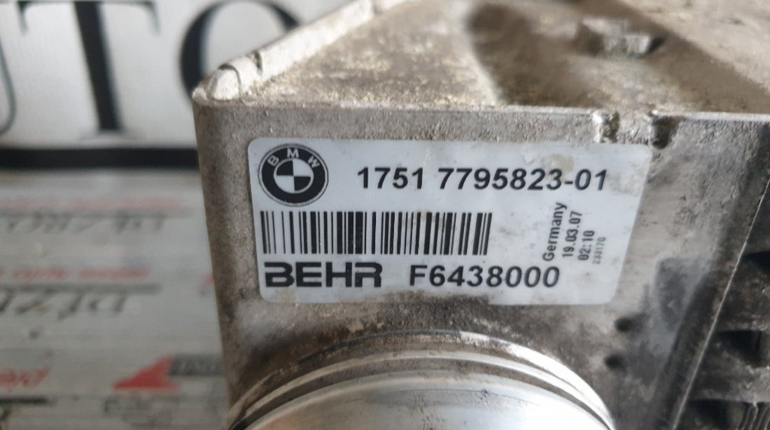 Radiator intercooler BMW Seria 5 Touring (E61) 3.0 525 d 197cp cod piesa : 17517795823-01
