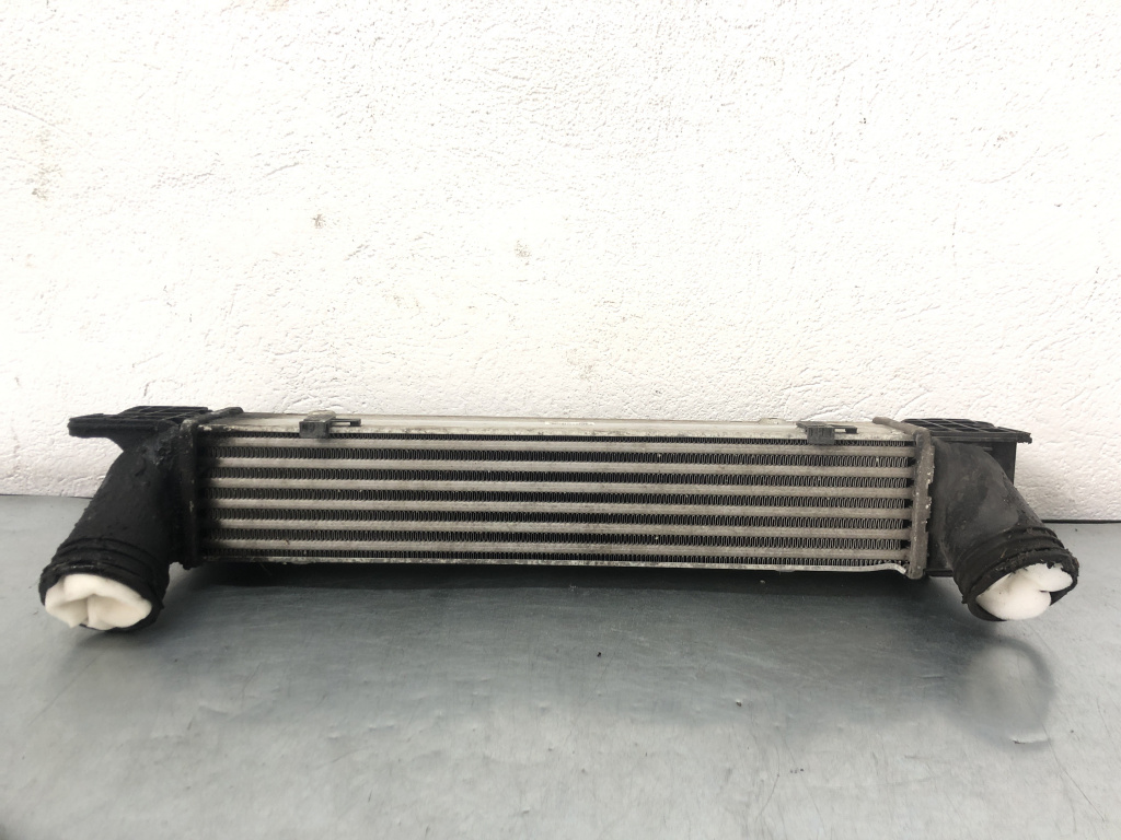 Radiator intercooler BMW Seria E87 120d Manual 2011 sedan 2011 (3093796)