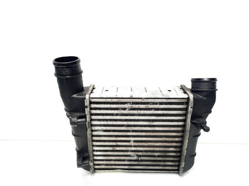Radiator intercooler, cod 8E0145805S, Audi A4 Avant (8ED, B7) 2.0 tdi, BPW (id:522284)