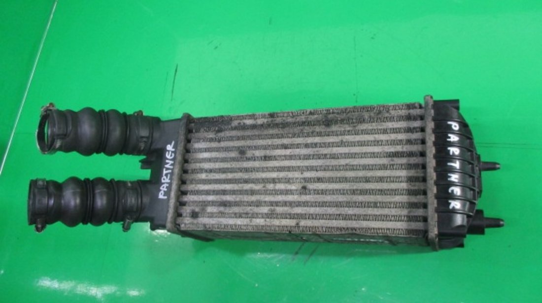 RADIATOR INTERCOOLER COD 9645965180 PEUGEOT PARTNER 1.6 HDI 75 FAB. 1996 – 2007 ⭐⭐⭐⭐⭐