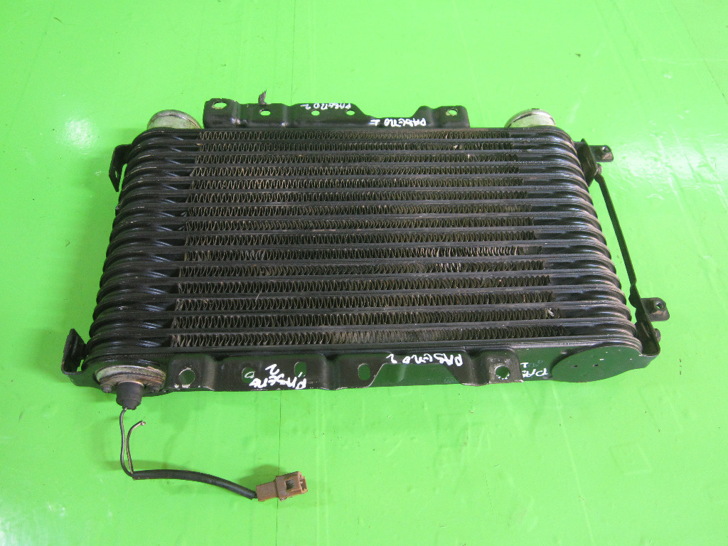 RADIATOR INTERCOOLER CU SENZOR MITSUBISHI PAJERO 2 4x4 2.8 TD FAB. 1991 - 1999 ⭐⭐⭐⭐⭐