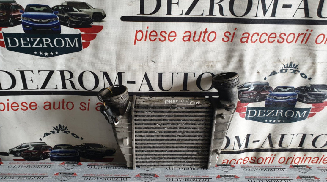 Radiator intercooler dreapta original Valeo VW Phaeton 5.0 V10 TDI 4motion 313 cai cod piesa : 3D0145804