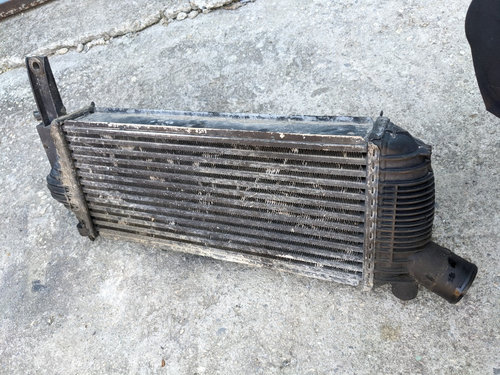 Radiator Intercooler Nissan Pathfinder R51 Navara D40 2.5 diesel