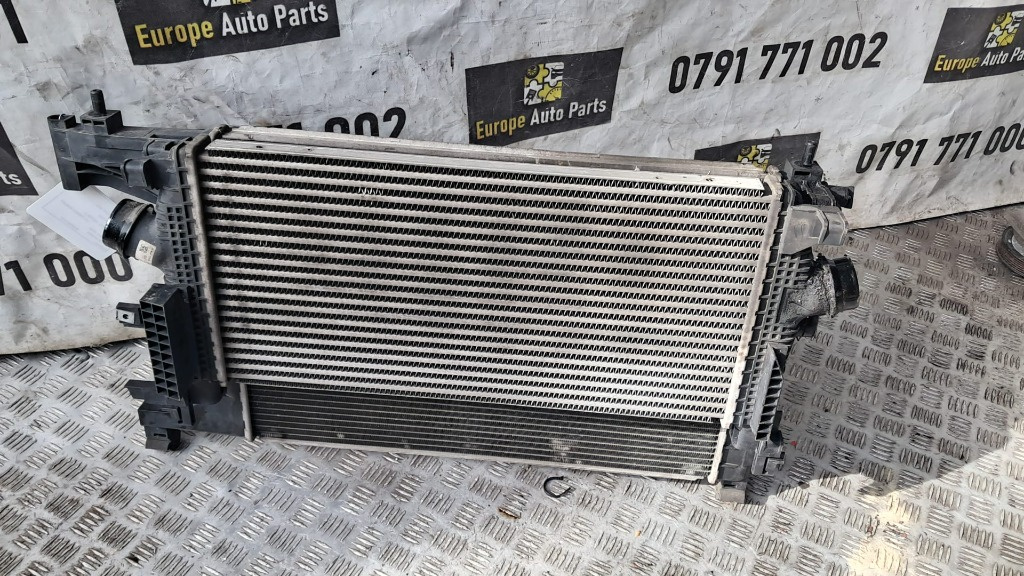 Radiator intercooler Opel Astra J 1.6 benzina cod motor A16LET an 2010 cod 13267646