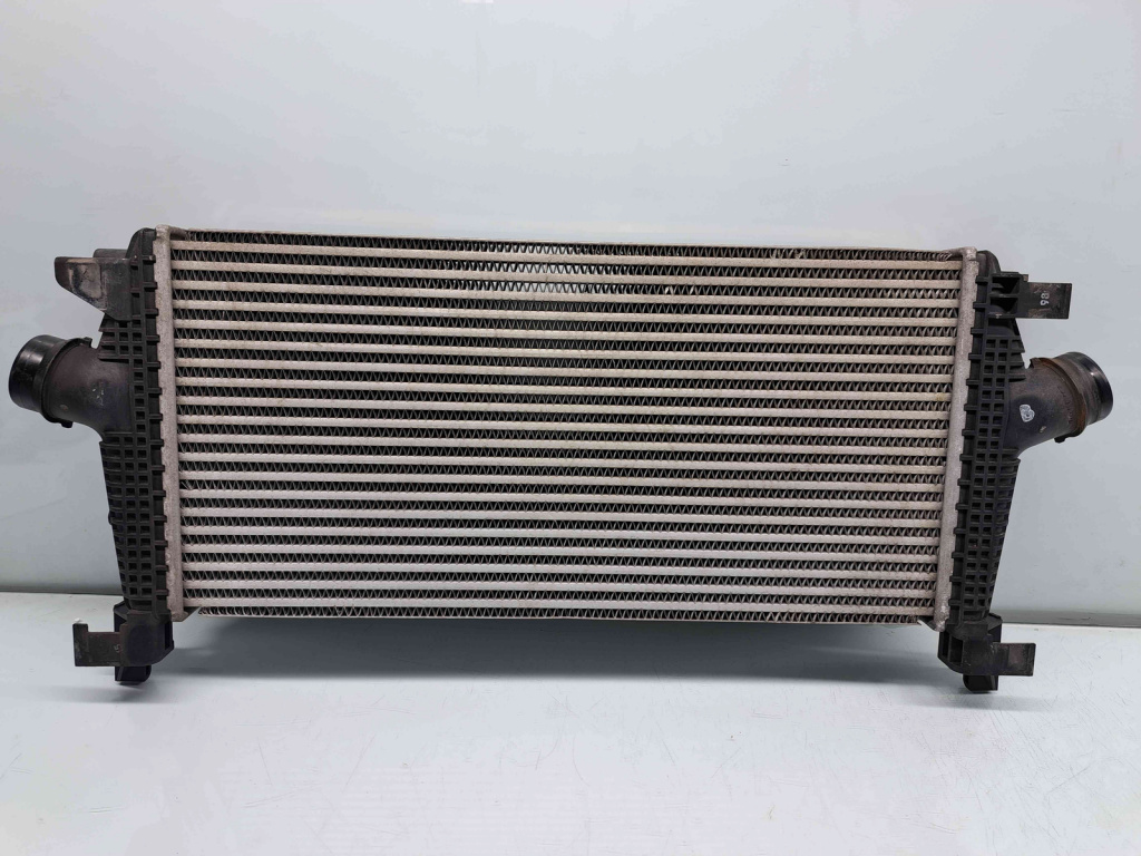 Radiator intercooler Opel Astra J [Fabr 2009-2015] 13267646 1.6 Benz A16LET 132KW / 180CP 1.6 Benz A16LET 132KW / 180CP