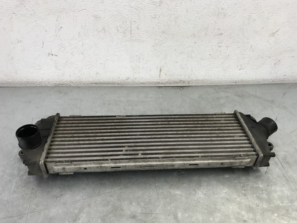Radiator intercooler Opel Vivaro 2.0 CDTI 114cp sedan 2012 (8200411160)