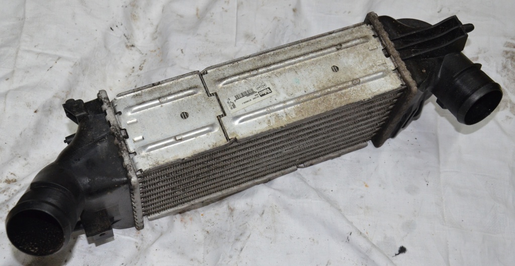 Radiator intercooler Peugeot 407 2.0 hdi 1.6 hdi Citroen C5