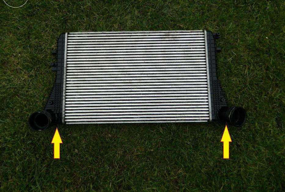 Radiator intercooler Skoda,Seat,Audi,VW Cod 1K0145803L