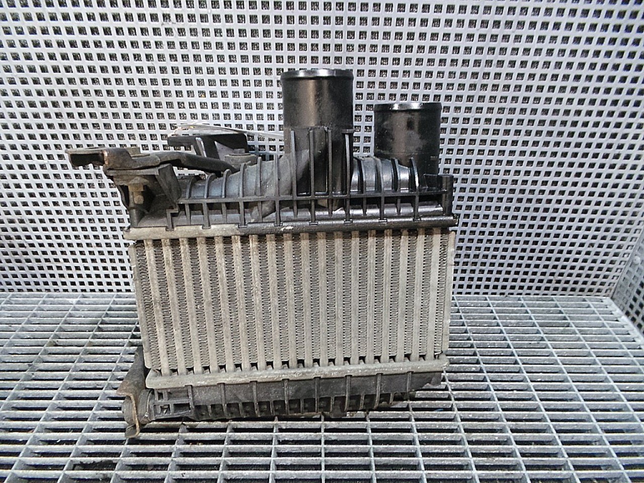 RADIATOR INTERCOOLER TOYOTA AVENSIS 2.0 D - (2003 2008)