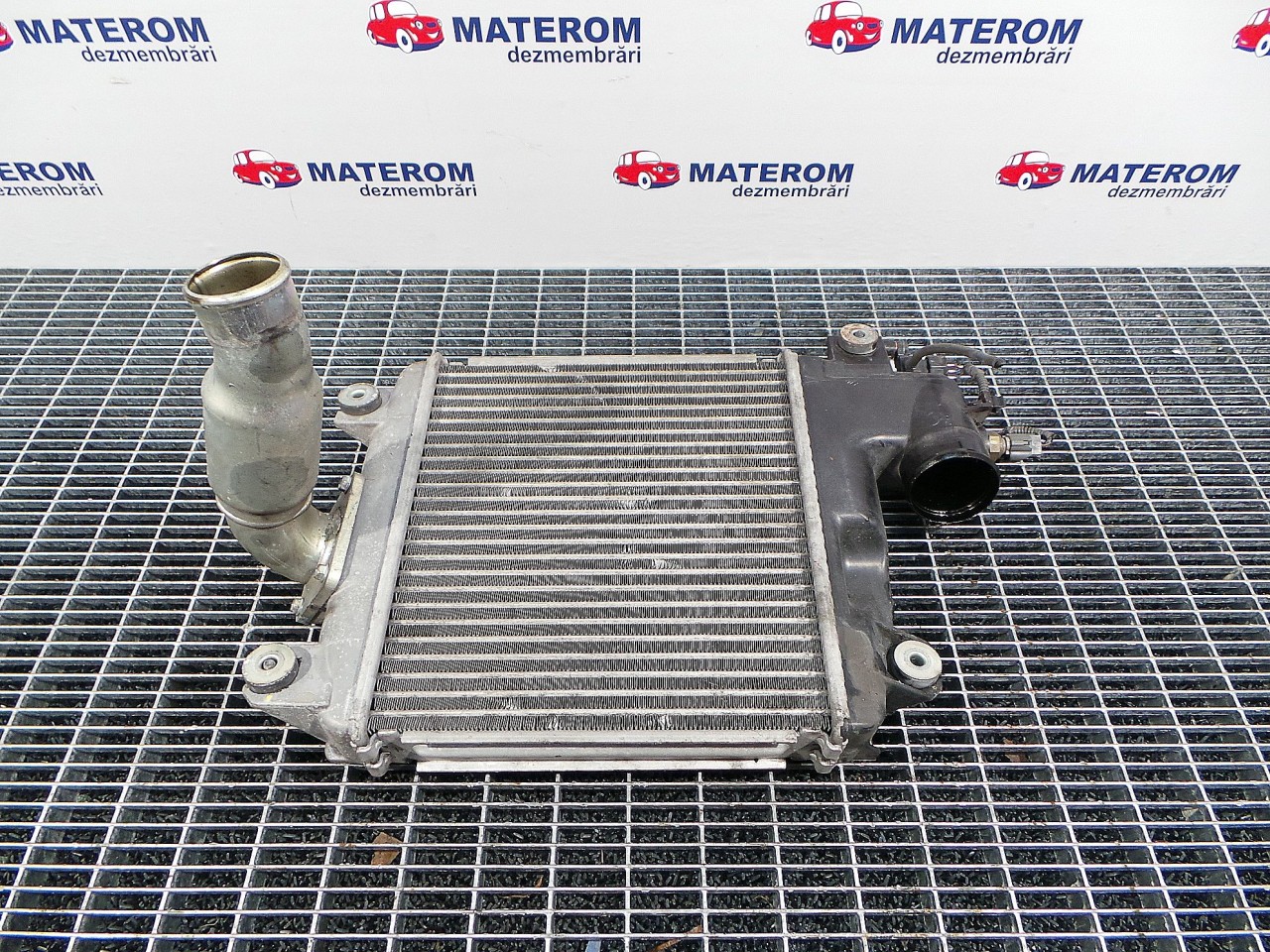 RADIATOR INTERCOOLER TOYOTA HILUX 3.0 D - (2005 2012)