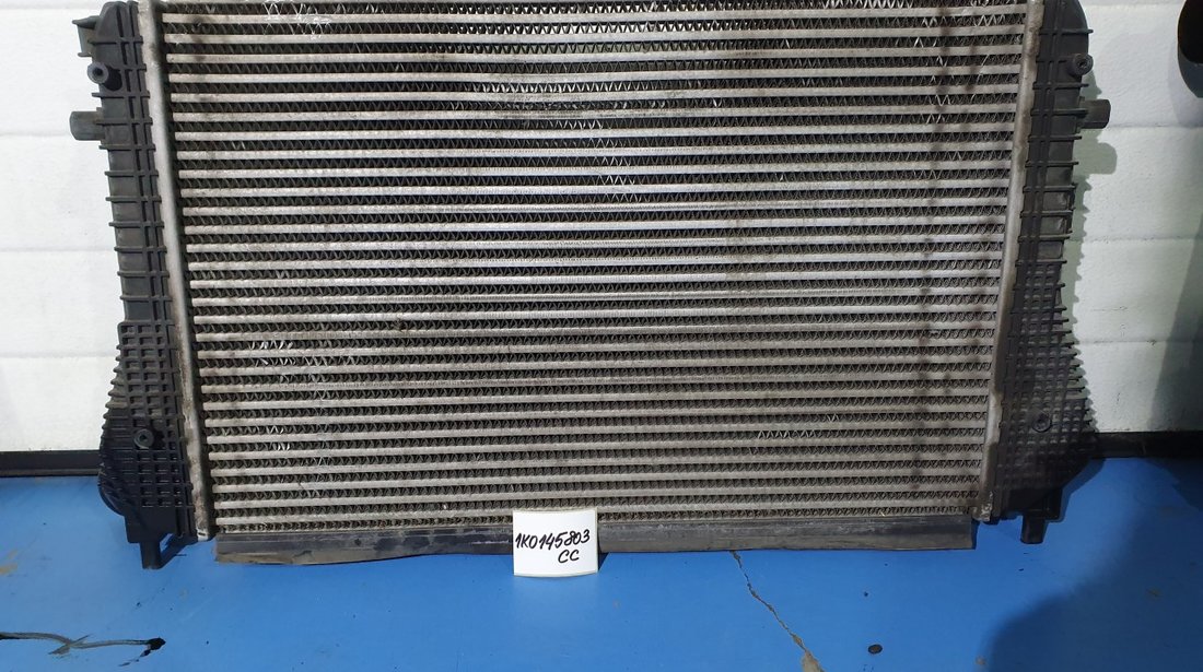 Radiator intercooler VAG 2004-2013 dimensiuni 617x407x32 cod: 1K0145803CC