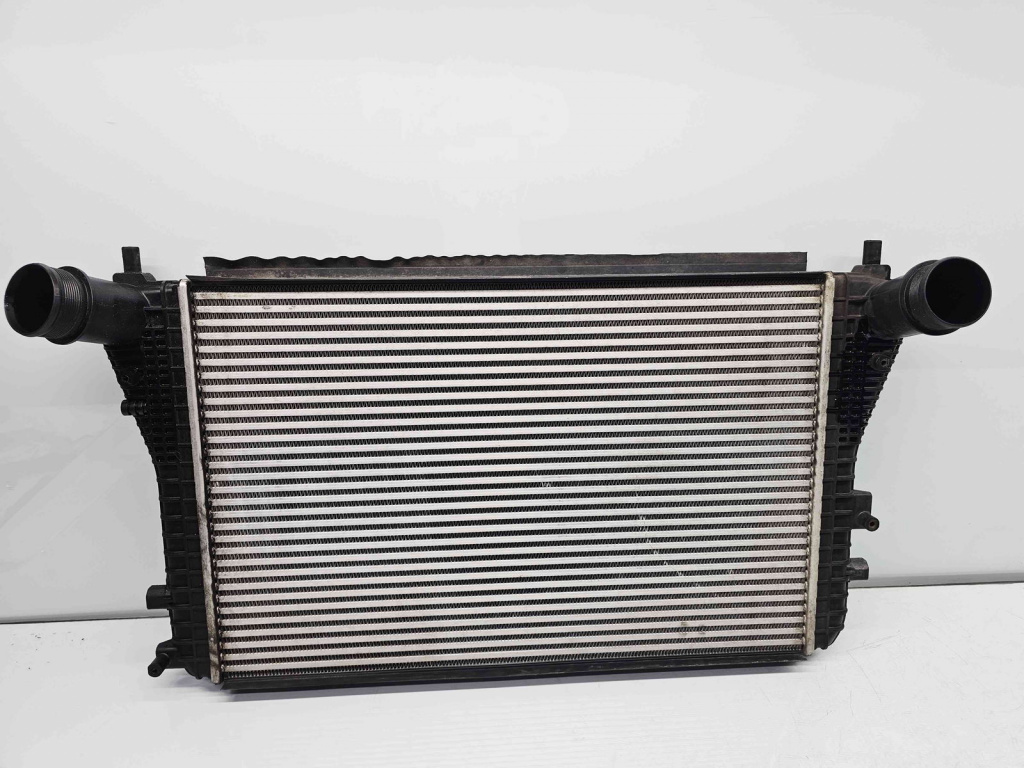 Radiator intercooler Volkswagen Golf 6 (5K1) GTI [Fabr 2009-2013] 1K0145803BE 2.0 FSI CCZB 155KW / 210CP