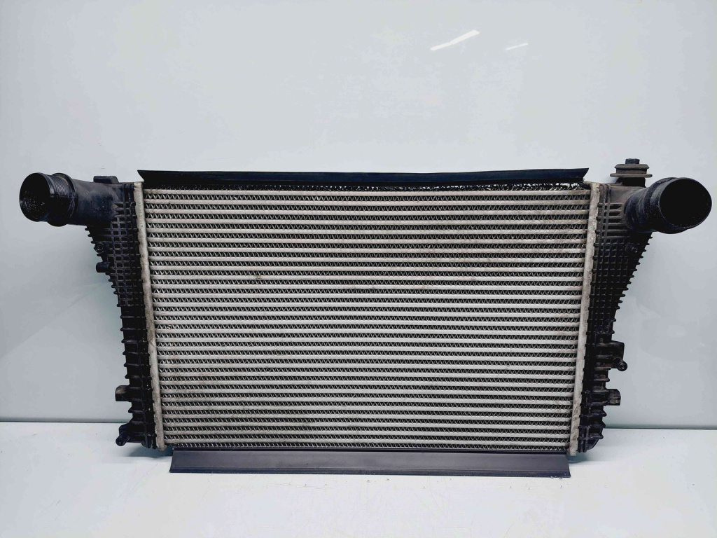Radiator intercooler Volkswagen Passat B7 (362) [Fabr 2010-2014] 3C0145805AM 1.6 TDI CAYC77KW / 105CP 1.6 TDI CAYC 77KW / 105CP
