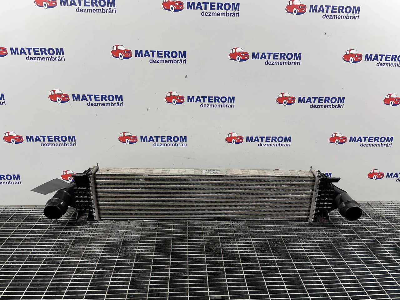 RADIATOR INTERCOOLER VOLVO V40 2.0 D - (
