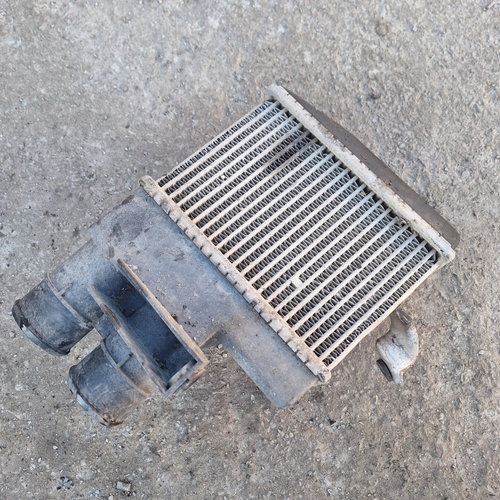 Radiator Intercooler Volvo V40 Combi 1995 - 2004 Motorina