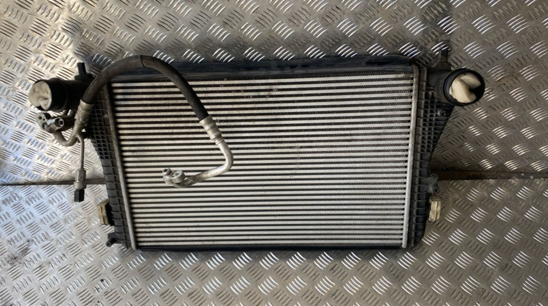 Radiator intercooler Vw Golf 6 1.6 TDI hatchback cod motor CAY ,transmisie manuala,an 2010 cod 1K0145803AS