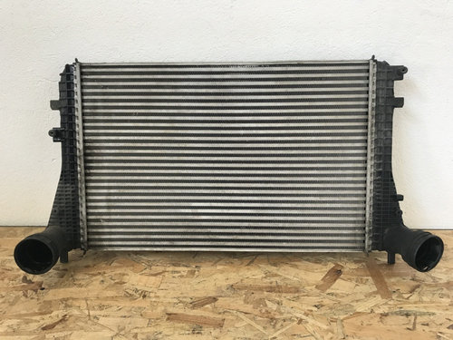 Radiator Intercooler VW Tiguan 4Motion suv 2010 (3C0145205P)