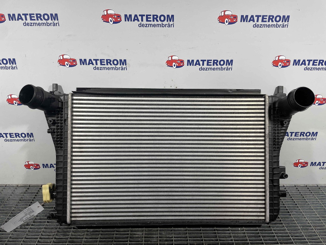 RADIATOR INTERCOOLER VW TOURAN 2.0 TDI - (2010 2015)