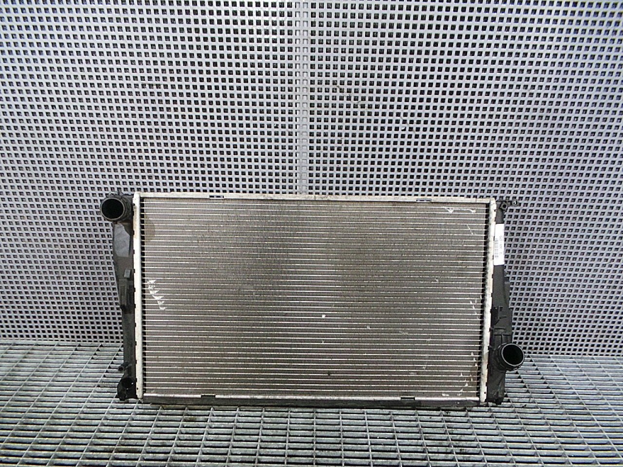 RADIATOR MOTOR BMW SERIA 1 E 87 SERIA 1 E 87 2.0 D - (2004 2007)