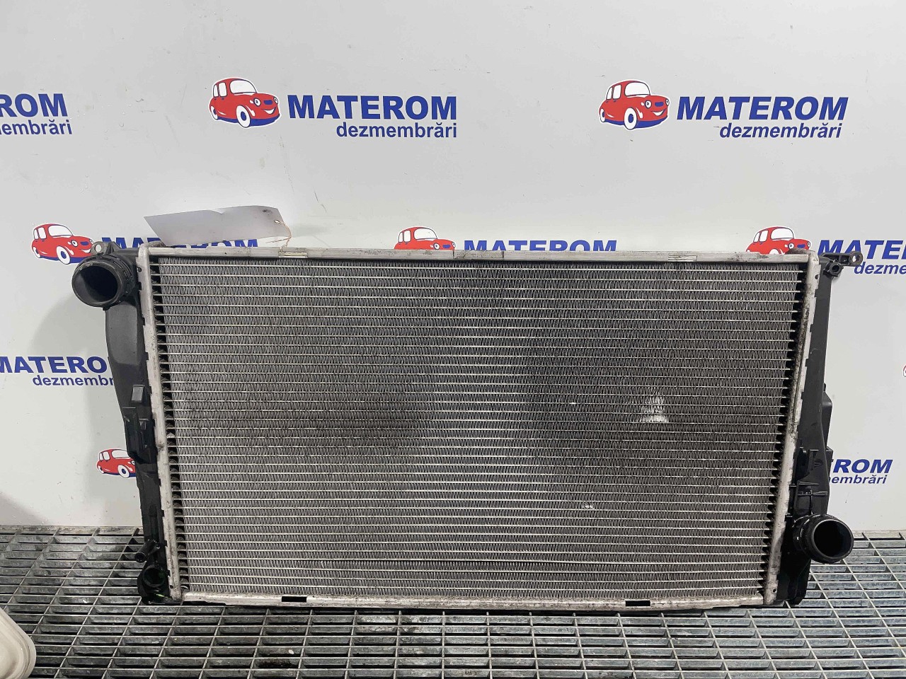 RADIATOR MOTOR BMW SERIA 3 E 90 SERIA 3 E 90 2.0 D - (2007 2012)