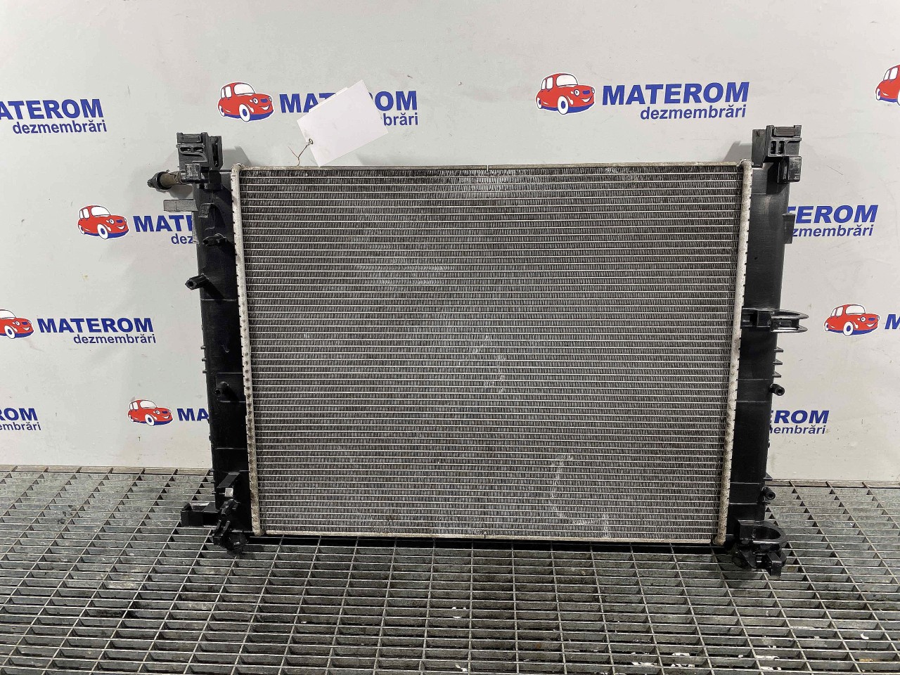 RADIATOR MOTOR DACIA LOGAN 0.9 TCE - (20