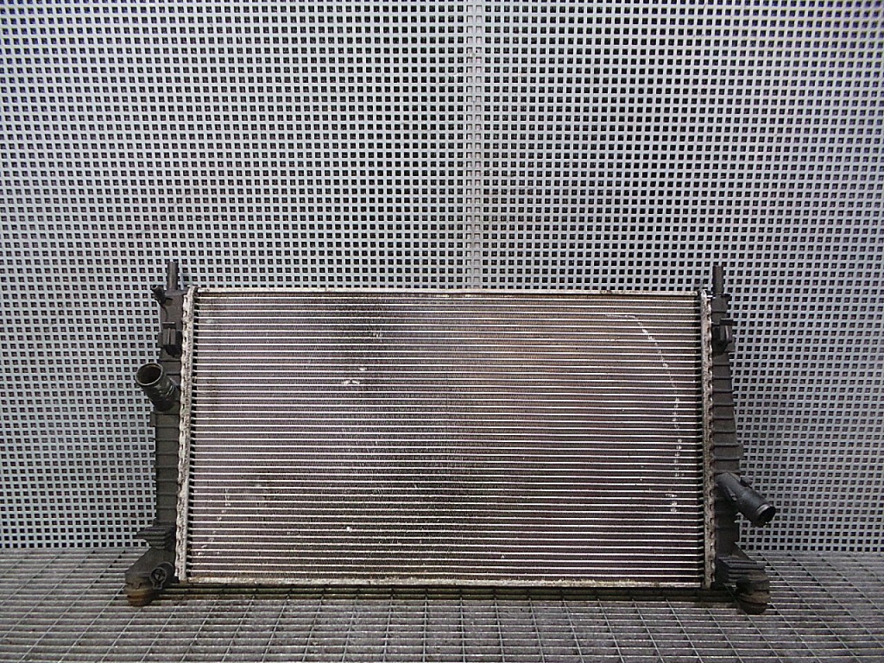 RADIATOR MOTOR FORD FOCUS FOCUS 2.0 INJ - (2004 2008)