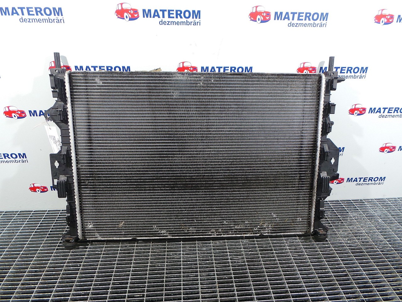 RADIATOR MOTOR FORD KUGA 2.0 TDCI - (2008 2012)