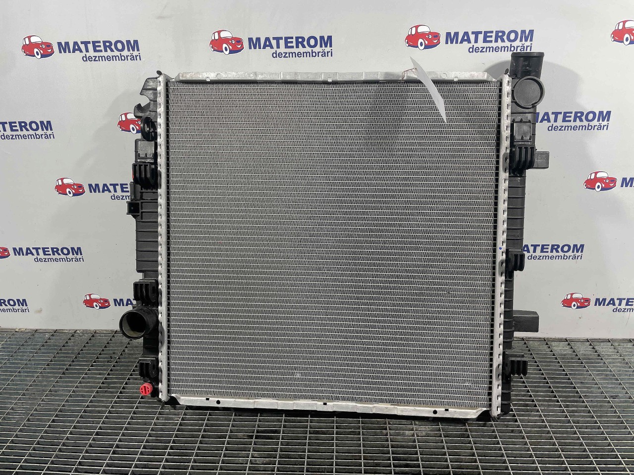 RADIATOR MOTOR MERCEDES VARIO - - (1996 2013)